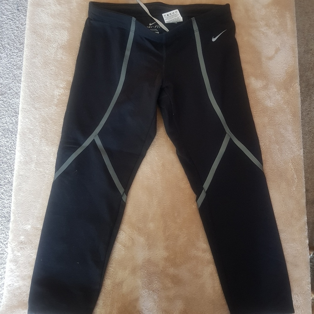 Nike dri-fit leggings